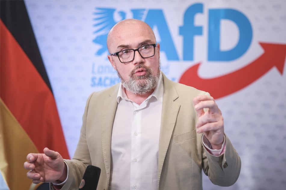 Die AfD-Fraktion hatte Hans-Thomas Tillschneider (48) einstimmig als Kandidaten für das Amt des Landtagsvizepräsidenten nominiert. (Archivbild)