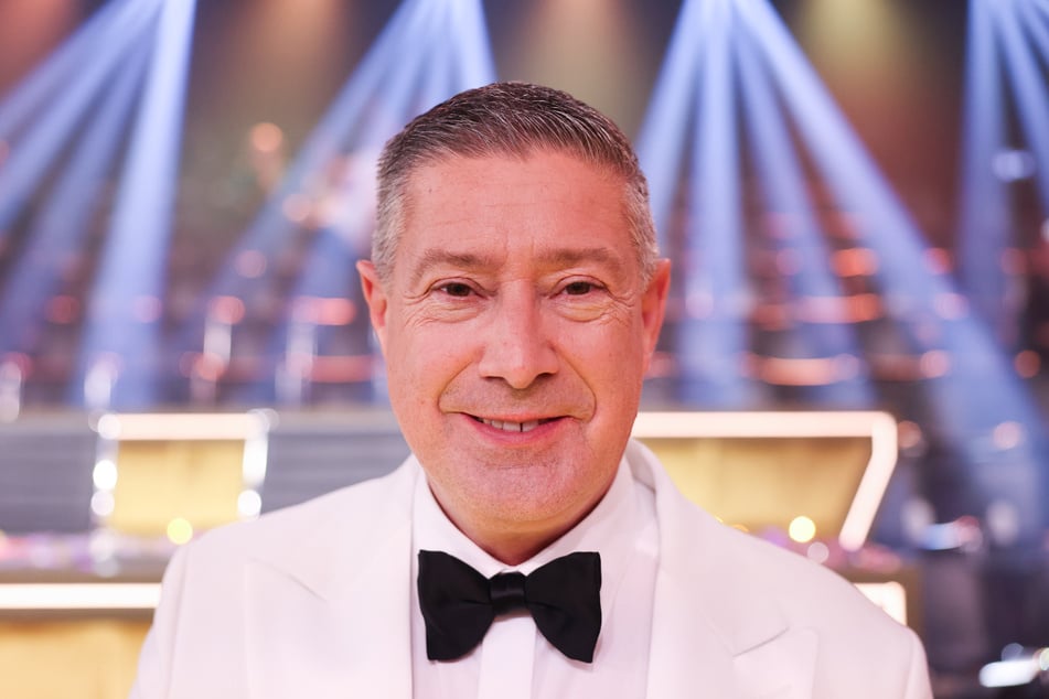 Joachim Llambi (60) ist vor allem als strenger "Let's Dance"-Juror bekannt. Die Tanz-WM wird von ihm moderiert.