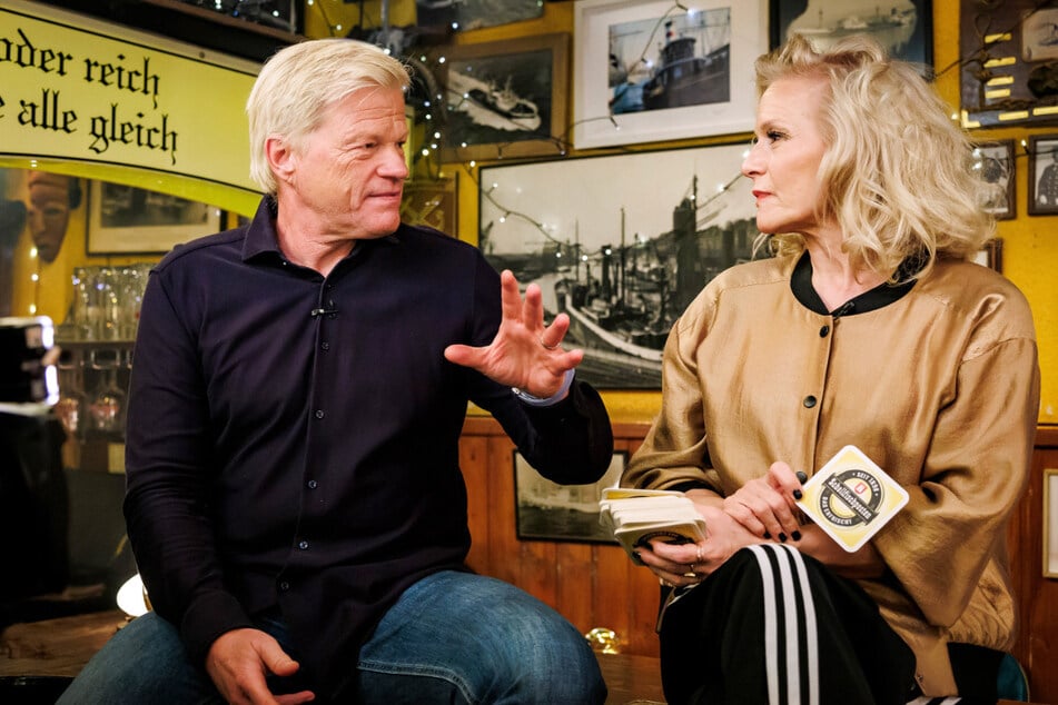 Zu Gast bei Ina Müller (60) ist die Torwart-Legende Oliver Kahn (56).