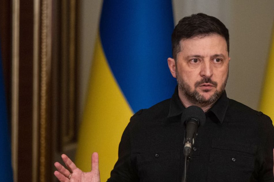 Ukraine-Krieg: Selenskyj nennt Haushaltsloch "astronomisch"