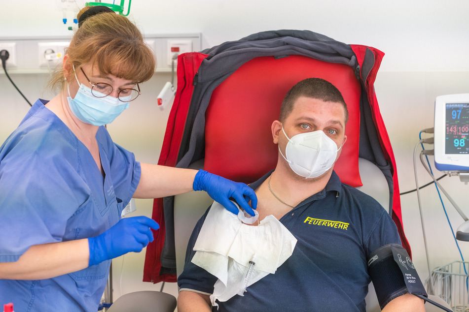 Marcel Welk (34) braucht zweimal im Monat eine Transfusion. Myasthenie tritt bei etwa 100 von einer Million Personen auf.