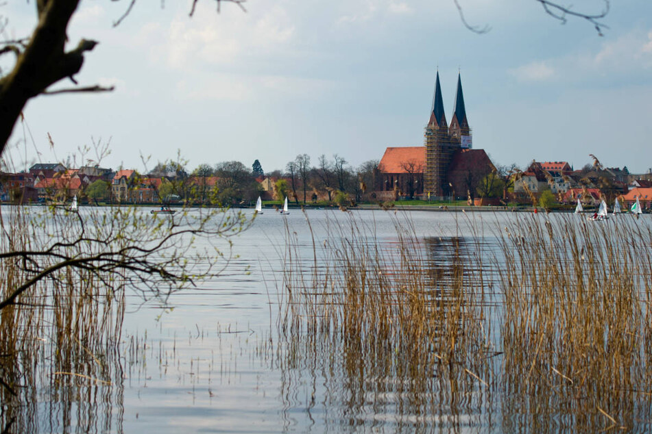 Eine Seniorin aus Neuruppin ist im nahe gelegenen Ruppiner See ertrunken. (Archivfoto)