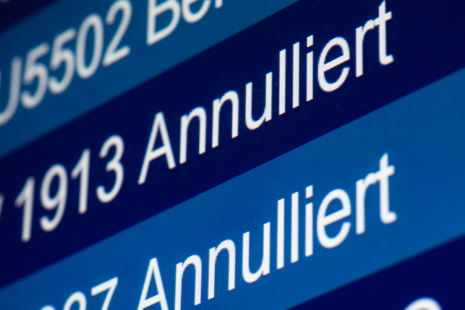 Warnstreik am Düsseldorfer Flughafen: Rund 160 Abflüge annuliert