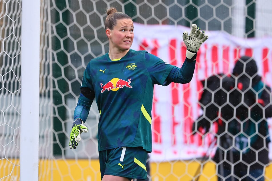 Elvira Herzog (26) bleibt bis mindestens 2028 bei RB Leipzig.