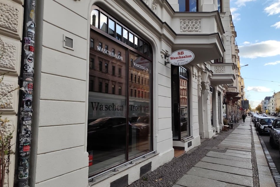 Dieser Connewitzer SB-Waschsalon wurde zum Schauplatz eines Verbrechens.