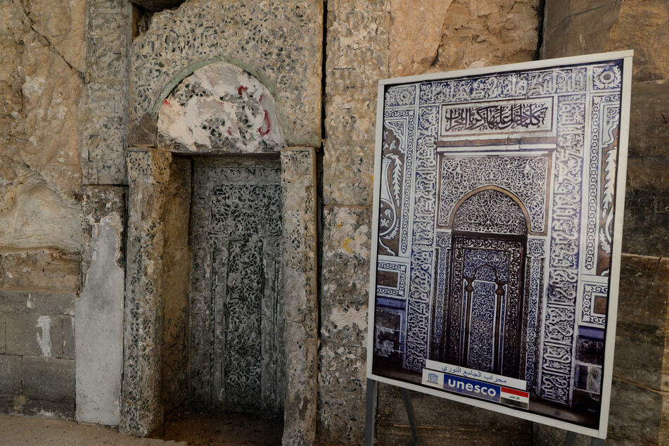 Five Islamic State bombs found hidden in iconic Iraq mosque