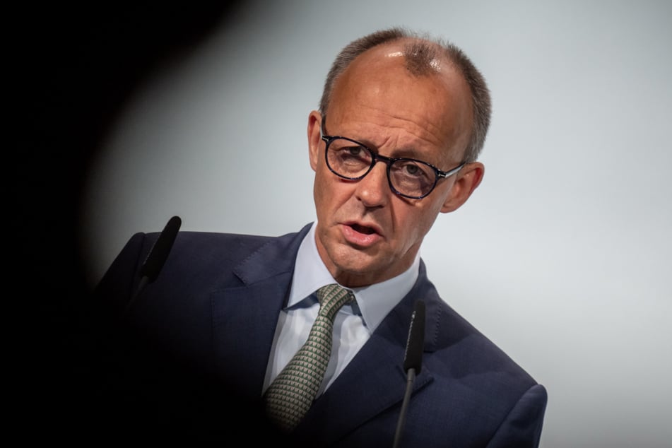 Friedrich Merz (69, CDU) leistete 15 Monate lang seinen Grundwehrdienst ab.