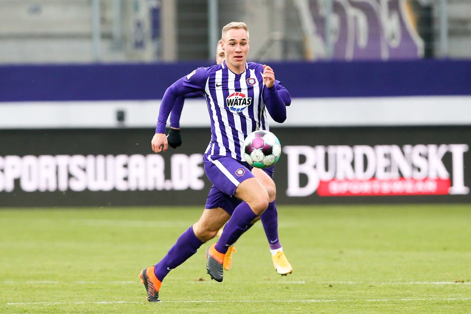 Florian Krüger (26) kickte von 2018 bis 2021 für Erzgebirge Aue. Dann wagte er den Sprung zu Arminia Bielefeld, wo er aber nur ein Jahr lang blieb.