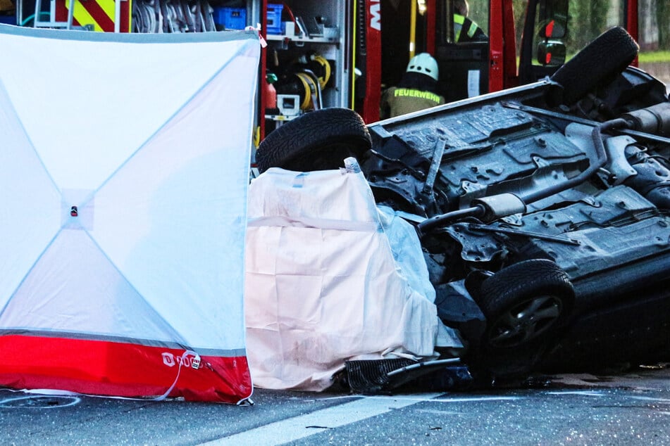 Unfall A3: Peugeot überschlägt sich: Tödlicher Unfall auf der A3 nördlich von Koblenz