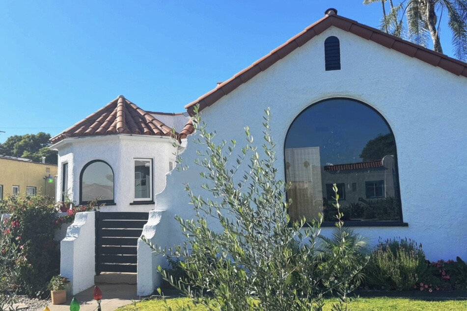Amy Seders neues Zuhause gleicht ziemlich stark dem Gebäude, in dem ihr Großvater aufgewachsen ist. (Foto unten)