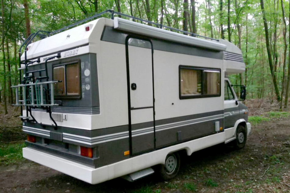 In diesem Wohnmobil wurde die Frau festgehalten.