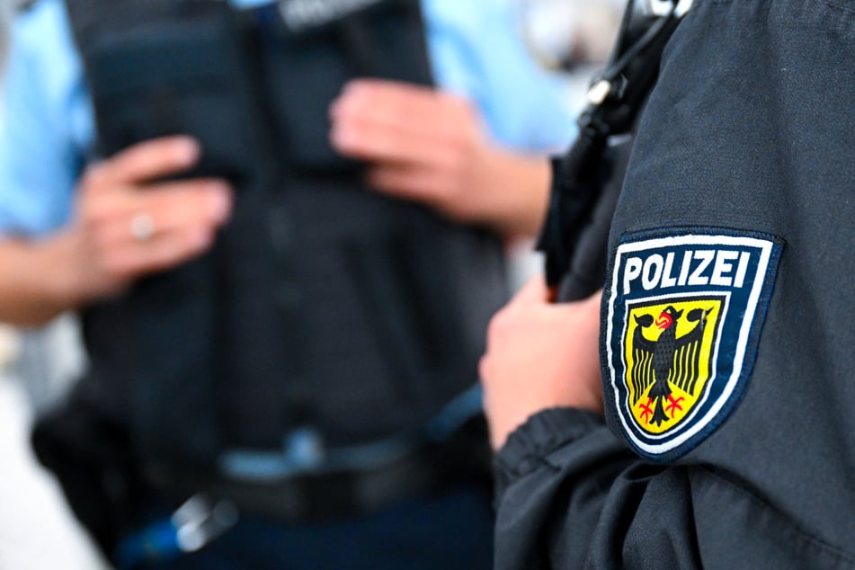 Gleich vier Haftbefehle vollstreckte die Bundespolizei am Wochenende am Hauptbahnhof in Leipzig. (Symbolfoto)