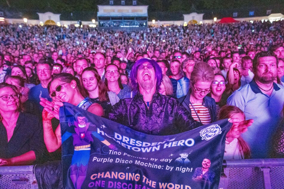 Das Tourfinale am Elbufer diesen Samstag ist schon seit Monaten restlos ausverkauft - ebenso wie die erste Dresden-Show 2023 in der Jungen Garde (Foto).