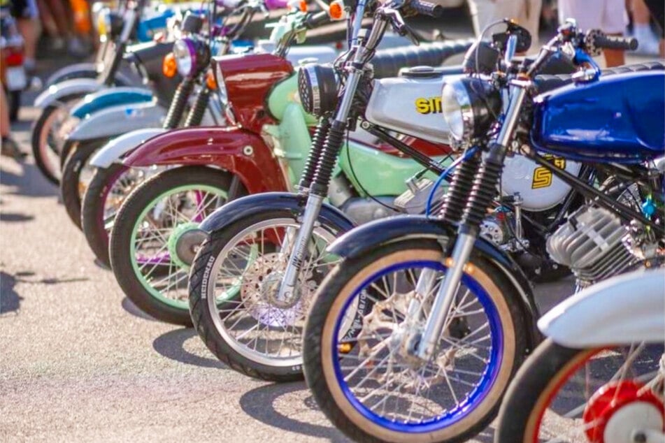 Zweitakt und jede Menge Kult gibt's beim Simson-Treffen am 9. August.
