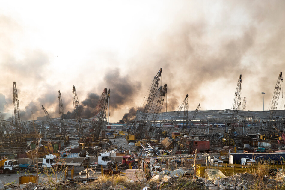 Rauch über Beirut nach der schweren Explosion.