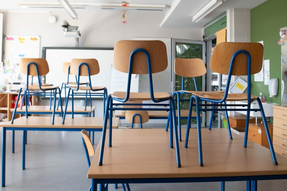 Nach Angaben der GEW sind in Sachsen bereits jetzt ein Fünftel der Schulen ganz oder teilweise geschlossen.