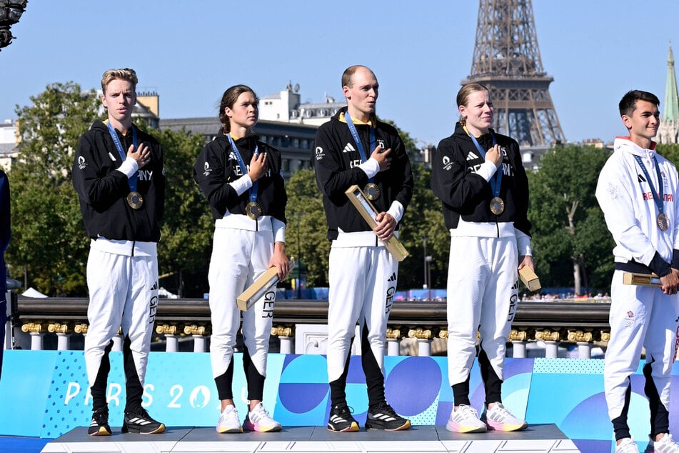 Laura Lindemann (v.r.), Tim Hellwig, Lisa Tertsch und lasse Lührs krönte sich vor einem Jahr in Paris zu Olympiasiegern. Werden Tertsch und Lührs am Mittwoch Deutsche Meister vor der Dresdner Semperoper?