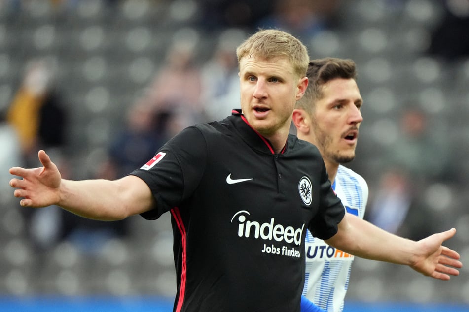 Drei Jahre lang trug "Hinti" das Trikot von Eintracht Frankfurt.