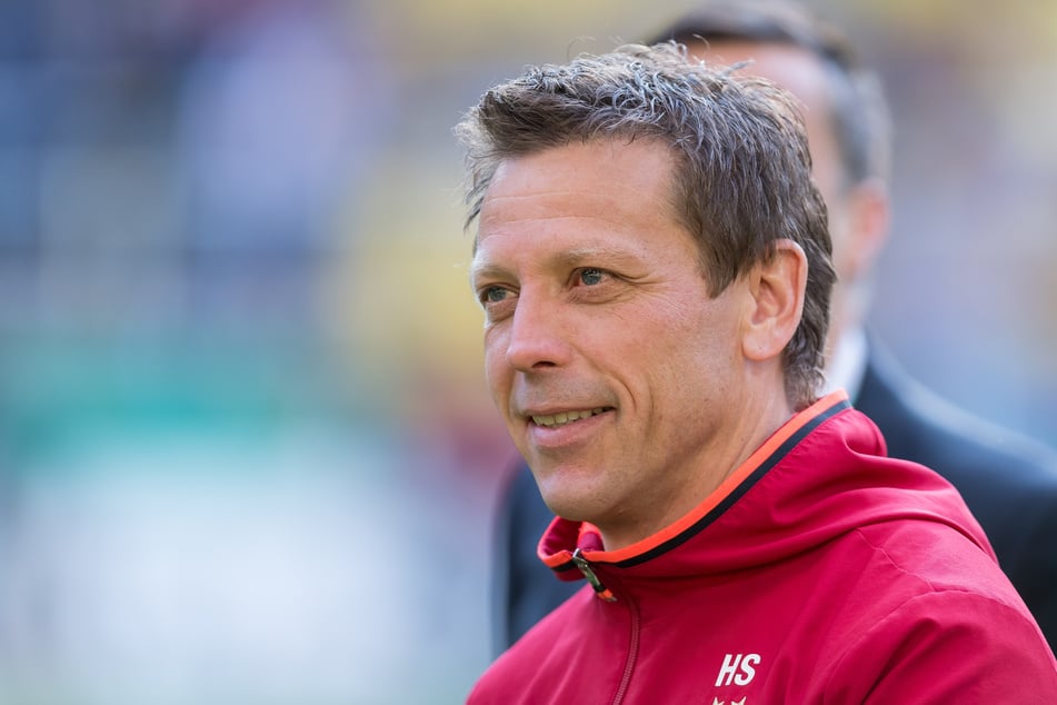 Bayern-II-Trainer Holger Seitz (46) will seinem Kollegen Michael Köllner (51) einen Strich durch die Rechnung machen - und drei Punkte!