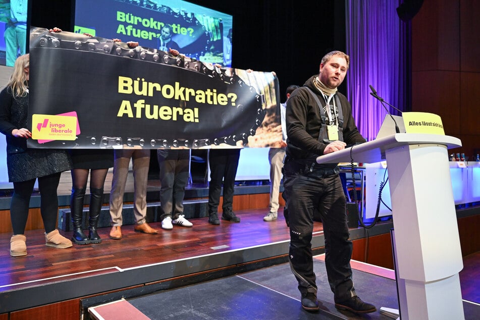 Mark Hohensee (33) hielt seinen Vortrag kurzerhand ohne Motorsäge.