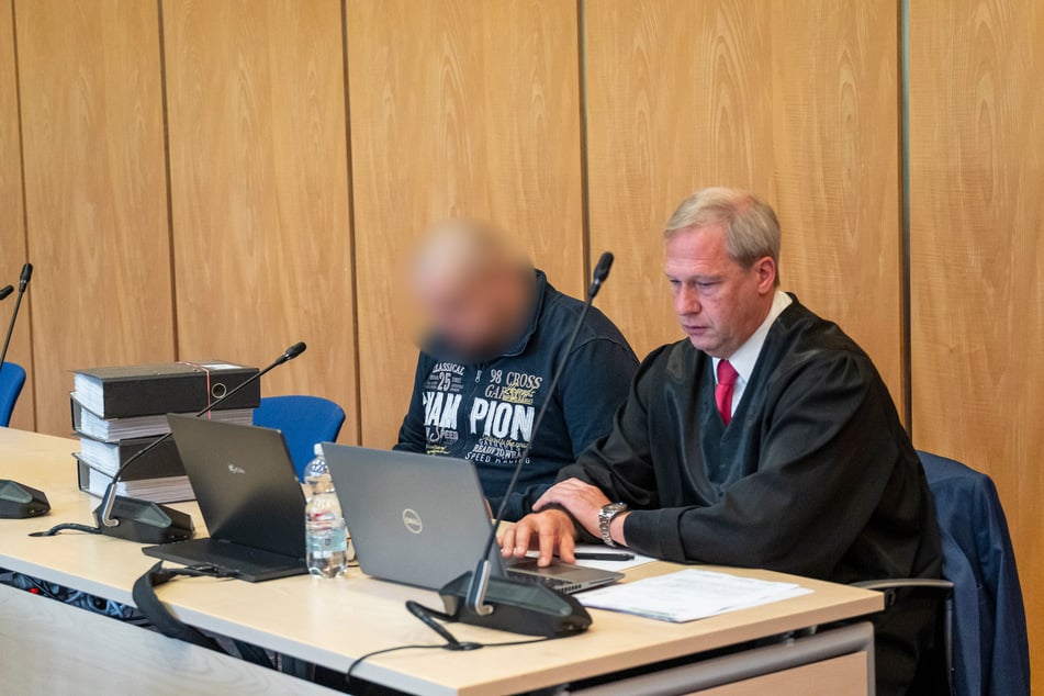 Der 38-jährige Angeklagte zeigte Reue im Gerichtssaal.