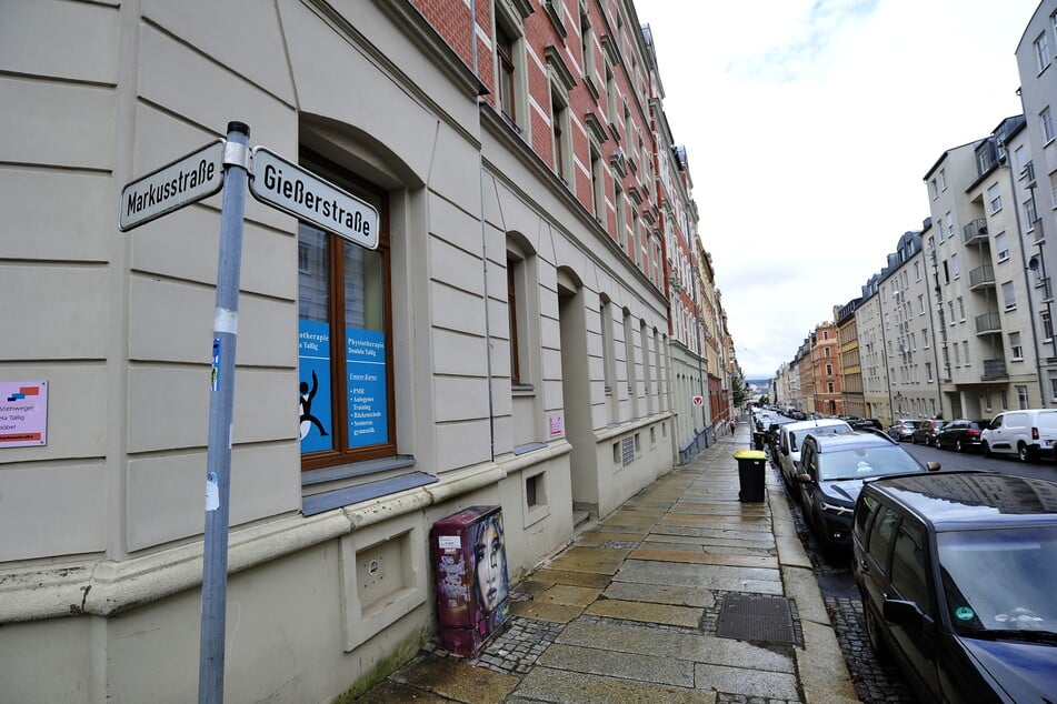 Schlussendlich konnte die Polizei den aggressiven Mann in der Gießerstraße schnappen.