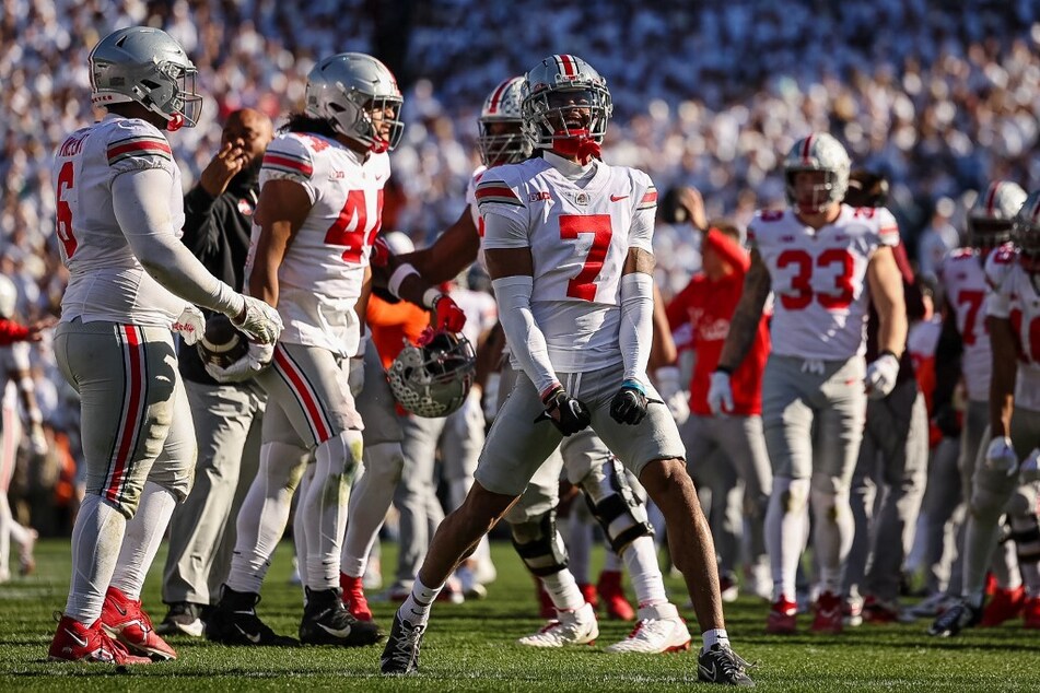 Jordan Hancock (c) of Ohio State shouted in celebration after turning over a down from the Nittany Lions offense during their Big Ten matchup in Week 9 of the college football season.