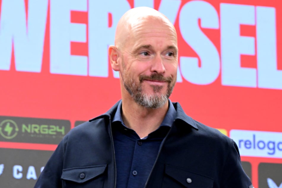 Erik ten Hag (55) hat zur neuen Saison die Nachfolge von Star-Trainer Xabi Alonso (43) angetreten.