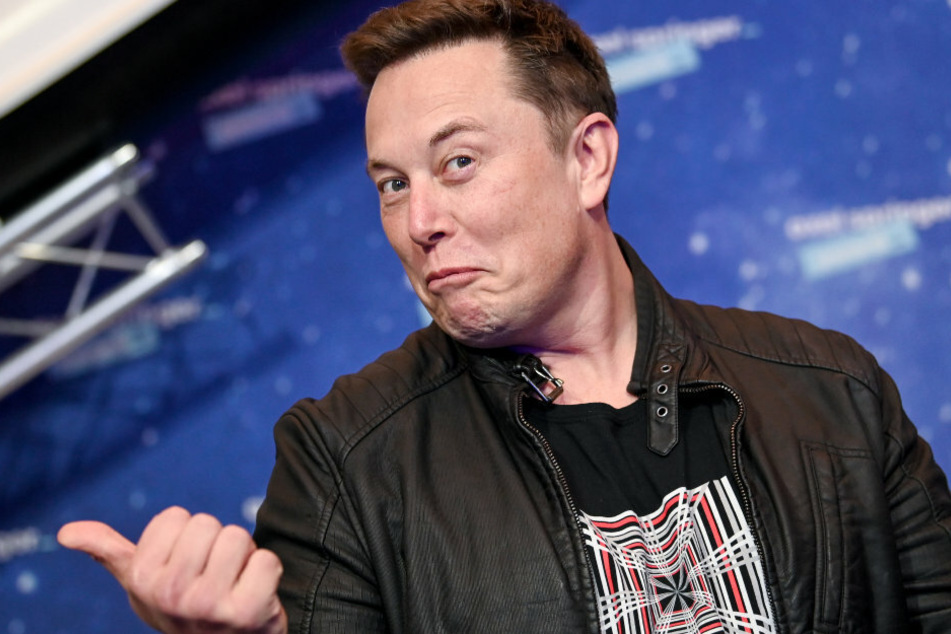 Elon Musk schießt neuen Satelliten ins All: Das hat es damit auf sich