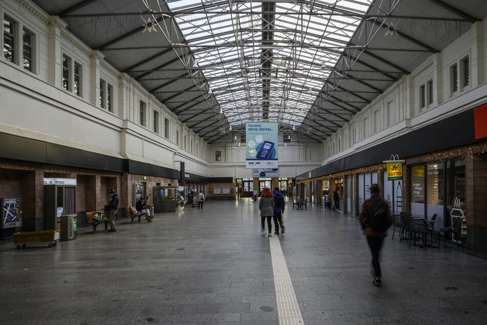 In die Bahnhofsvorhalle wird neues Leben einziehen.