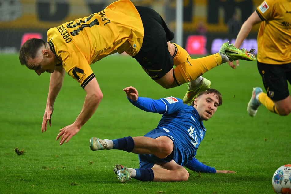 Macht er den Abflug? Jakob Lemmer (o.) will 2. Liga spielen. Das ist eine Grundvoraussetzung.