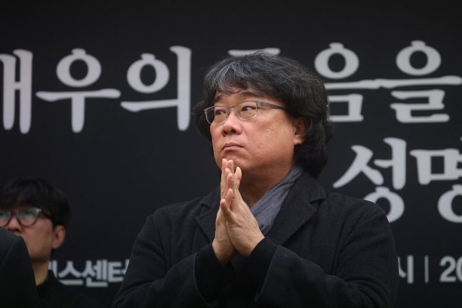 South Korean director Bong Joon-ho attends a press conference to call for the protection of artists and an investigation into the death of actor Lee Sun-kyun.