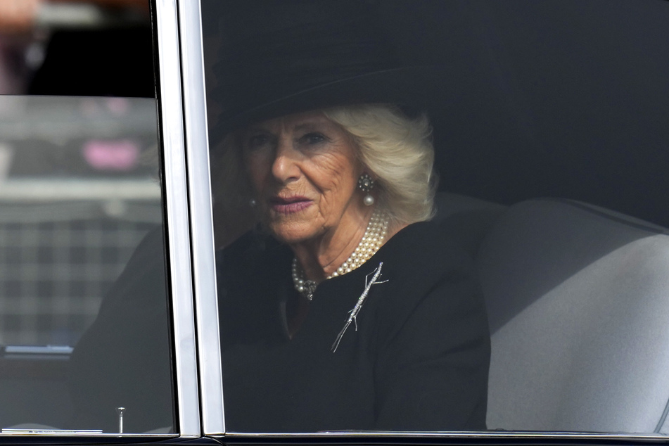 Die neue "Queen Consort" Camilla (75).