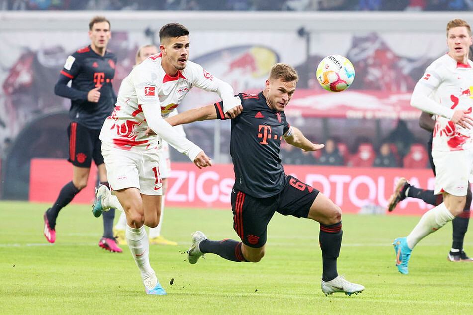 Durch einen Treffer von Marcel Halstenberg (31, r.) holte RB Leipzig in der Hinrunde ein 1:1 gegen die Bayern.
