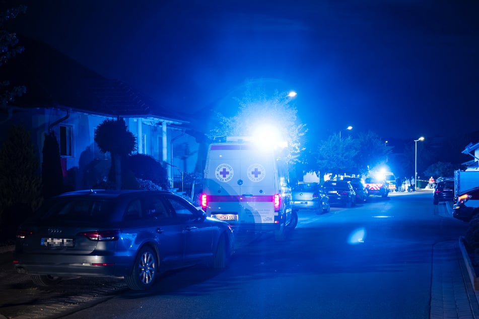 Zahlreiche Kräfte der Polizei und des Rettungsdienstes mussten anrücken.