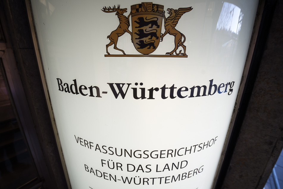 Die Wahl des AfD-Kandidaten in den baden-württembergischen Verfassungsgerichtshof durch Abgeordnete des Landtags - nicht nur aus Reihen der rechtskonservativen Partei selbst - hat Empörung ausgelöst.