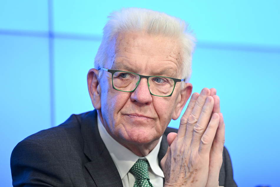 Baden-Württembergs Ministerpräsident Winfried Kretschmann (75, Grüne) eckt in letzter Zeit häufiger mit seiner Partei an.