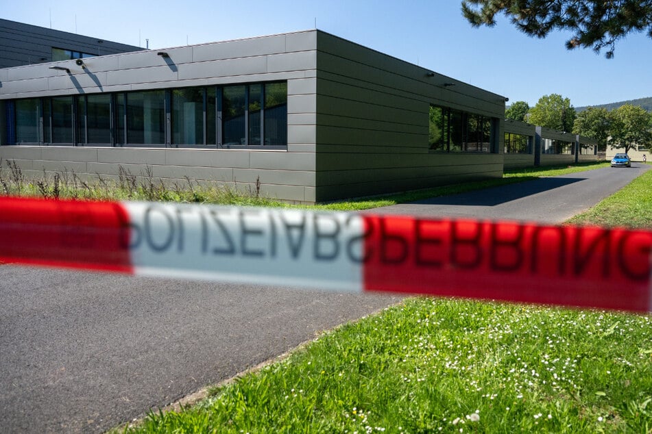 An dieser Schule in Unterfranken fiel im September 2023 der tödliche Schuss.