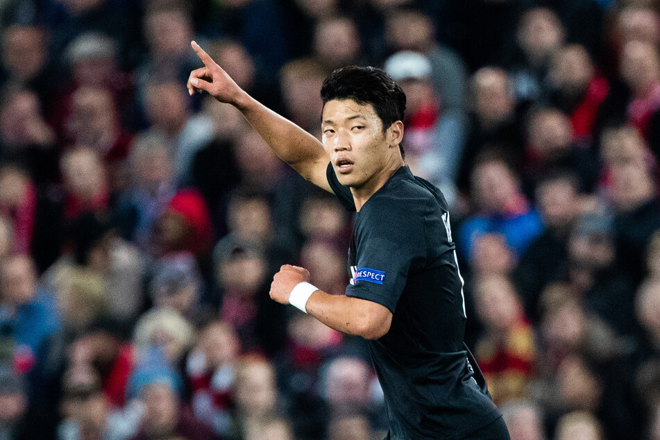 Top-Kandidat für die Nachfolge scheint aktuell Hee-Chang Hwang von RB Salzburg zu sein.