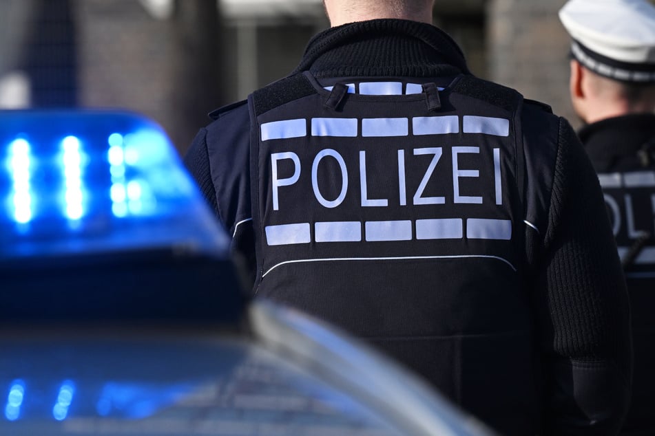 Messerattacke: Messerattacke bei Karnevalsparty: 16-Jähriger in U-Haft