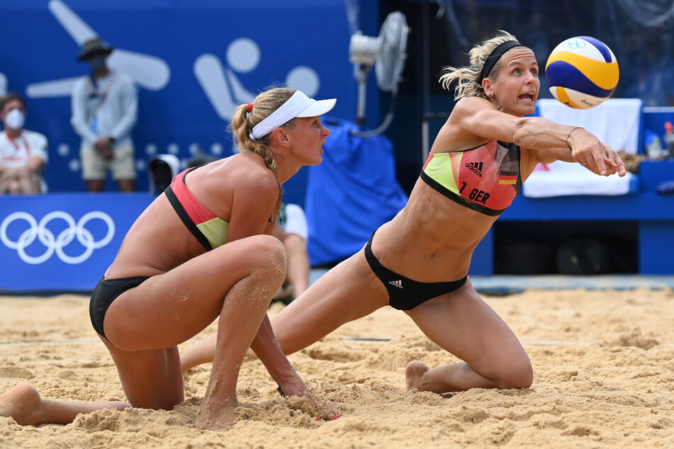 Margareta Kozuch (35, l.) spielte zuletzt mit Olympiasiegerin Laura Ludwig (36, r.) im Sand.