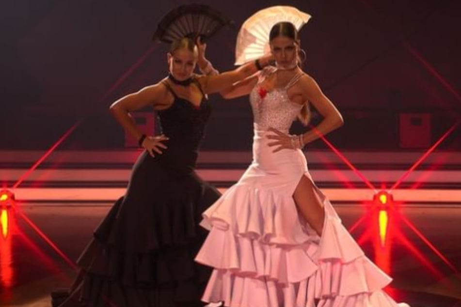 Oxana Lebedew (l.) und Ekaterina Leonova (beide 35) sind das erste Frauen-Duo in der Geschichte von "Let's Dance" bei RTL.