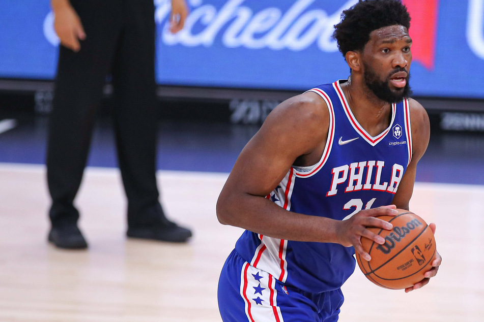 NBA roundup: Embiid keeps streak going for post-trade Sixers, Cavs seal big comeback