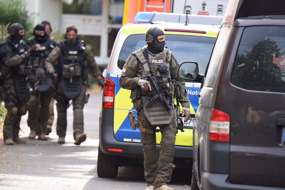 Zwei überaus verstörende Anrufe versetzten die Polizei in Offenbach am Montagabend in Alarmbereitschaft (Symbolbild).