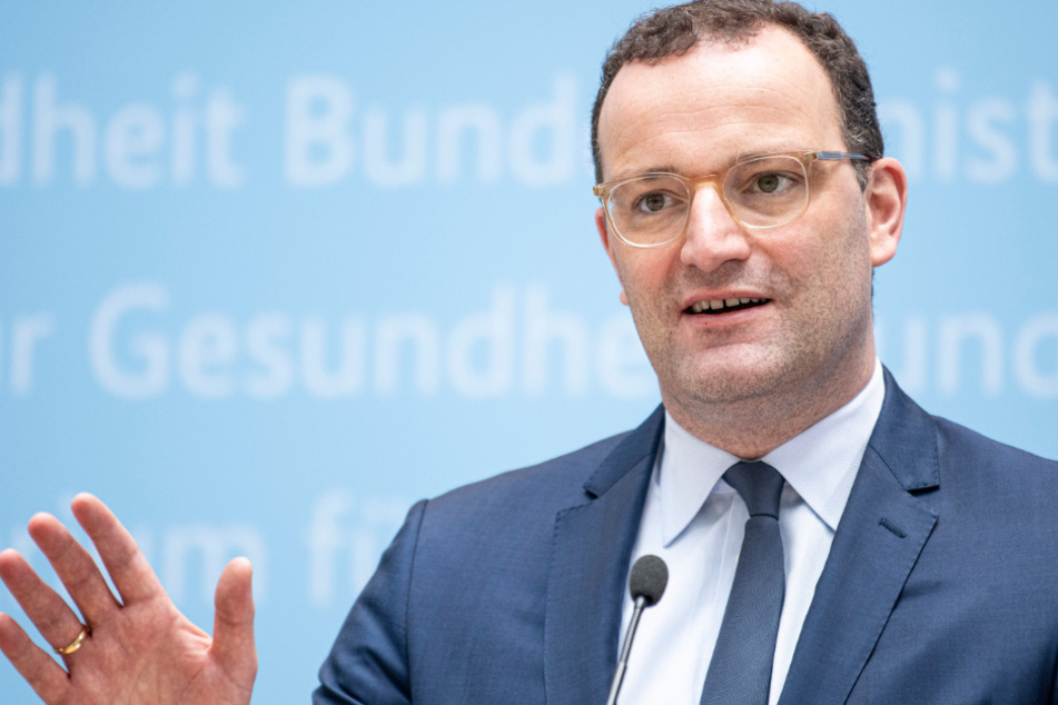 Frankfurt: Wahlkampf der CDU beginnt: Spahn will dritte Corona-Impfung ab Herbst