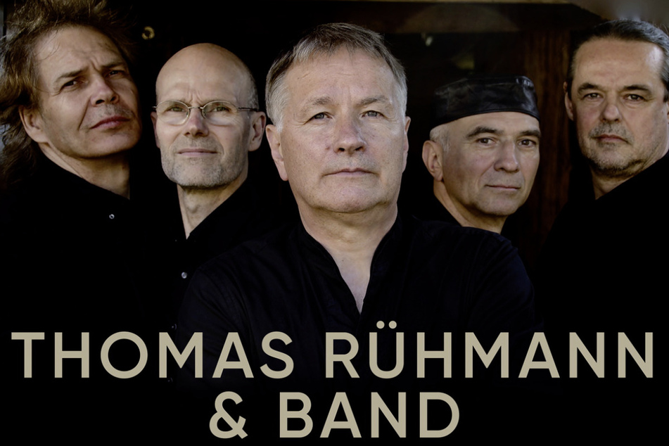 Thomas Rühmann und seine Band treten am Sonntag live in Dresden auf.