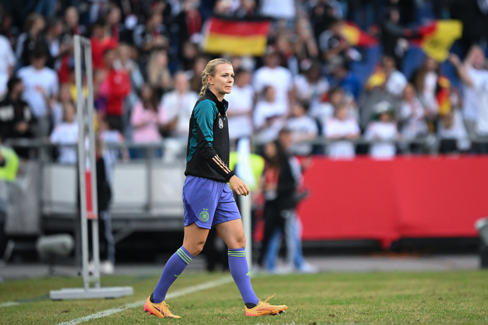 Merle Frohms (29) beendet ihre DFB-Karriere nach sechs Jahren.