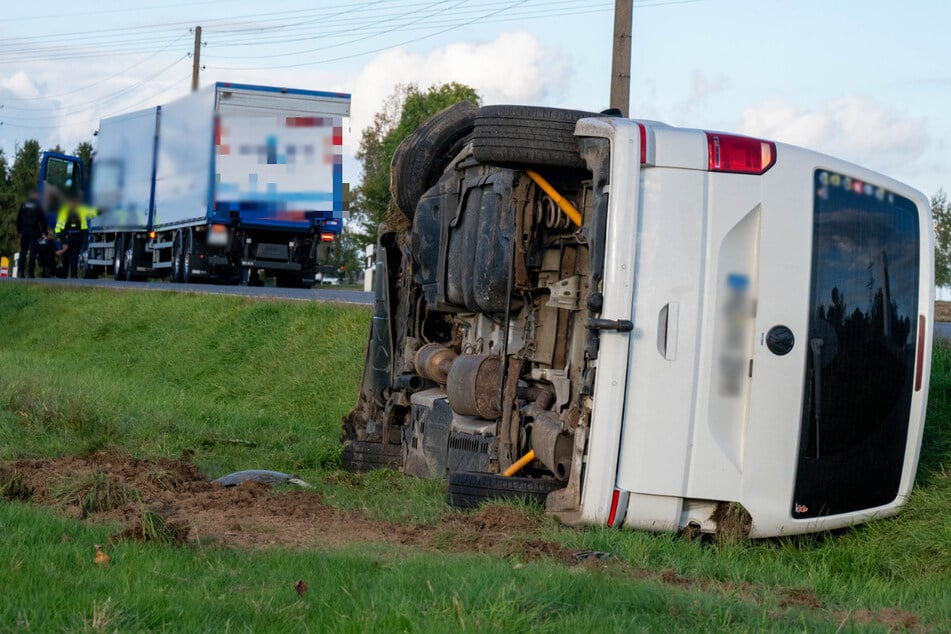 In den Unfall waren offenbar drei Fahrzeuge verwickelt.