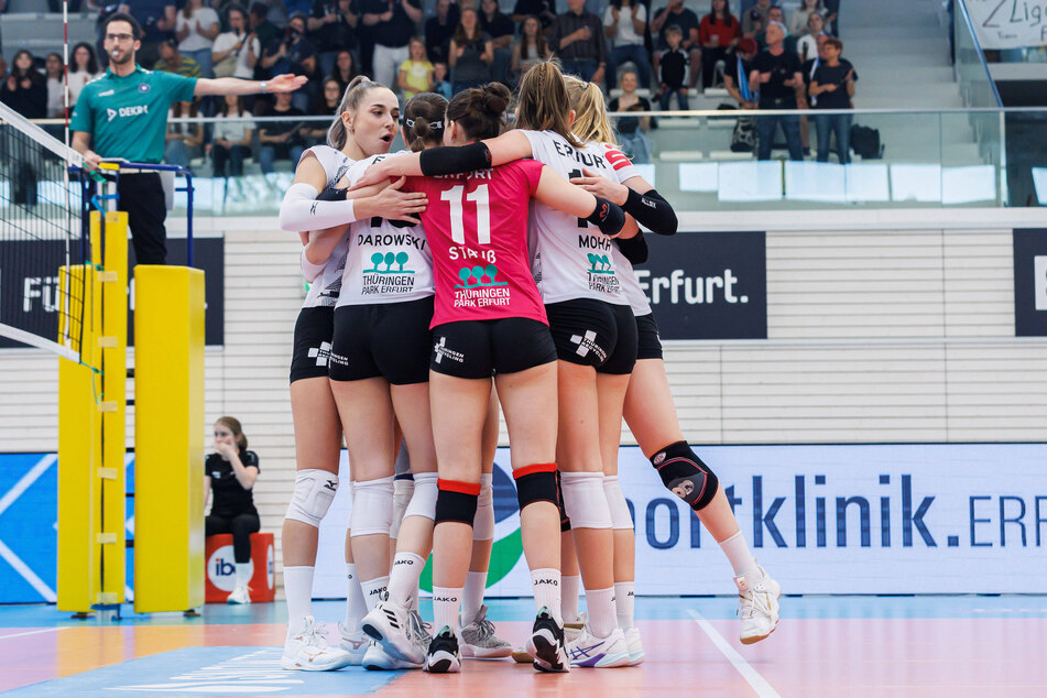 Die Volleyballerinnen von Schwarz-Weiss Erfurt kehren nach einem Jahr wieder in die Bundesliga zurück.