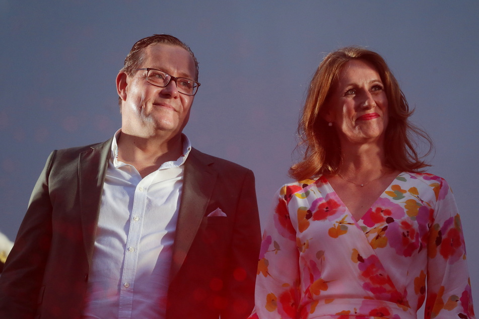 Das Düsseldorfer Karnevals Prinzenpaar Prinz Dirk Mecklenbrauck und Venetia Uasa Katharina Maisch wird im Autokino vorgestellt.